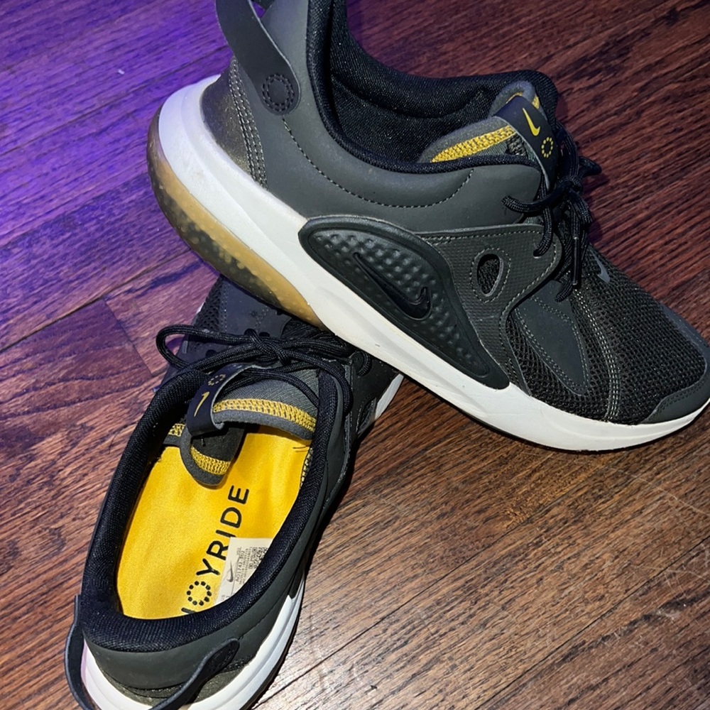 Nike JOYRIDE Black sneakers